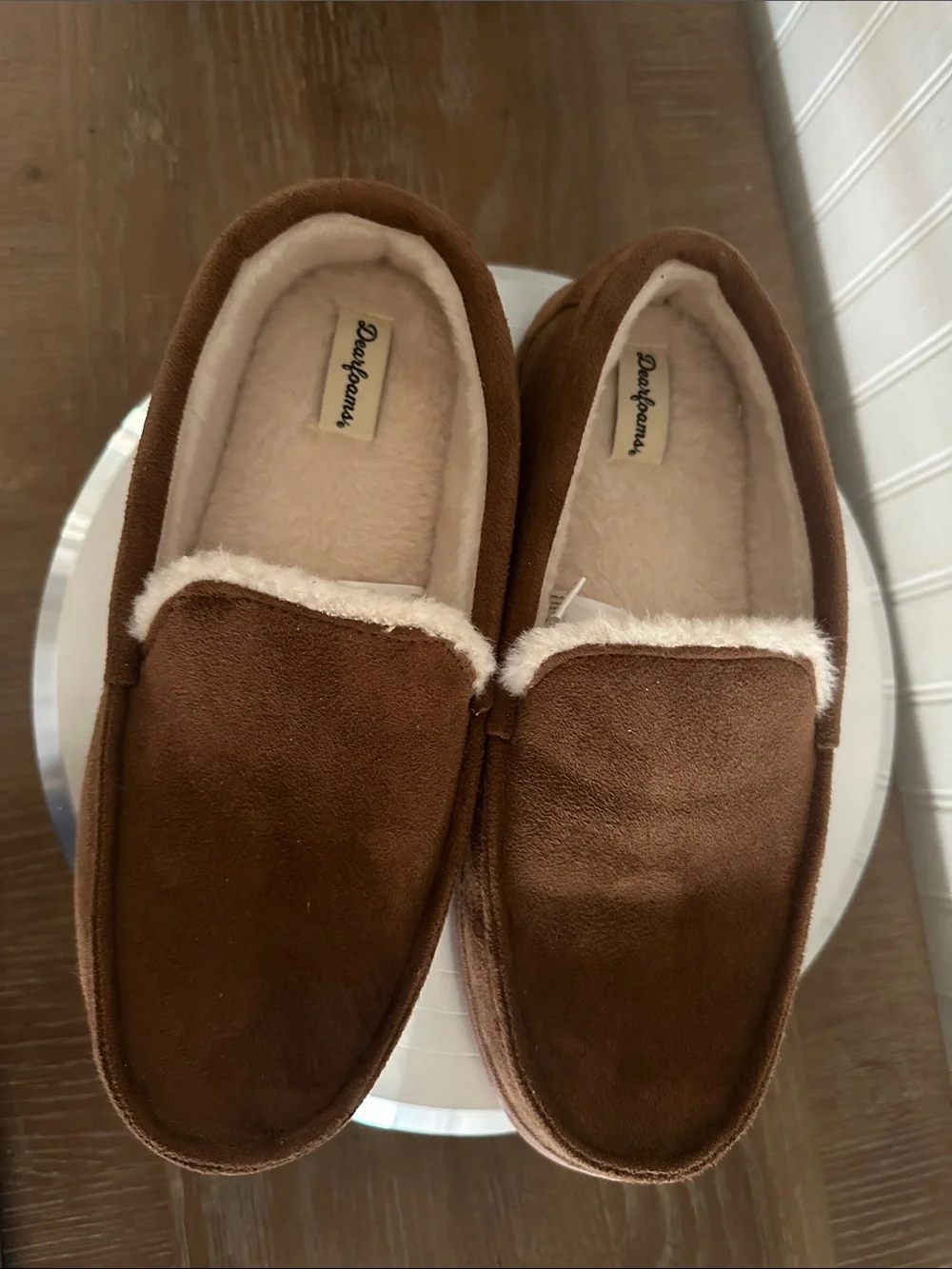 dearfoams Brown Faux-Suede Men's Slip-On Slippers Like New sz M